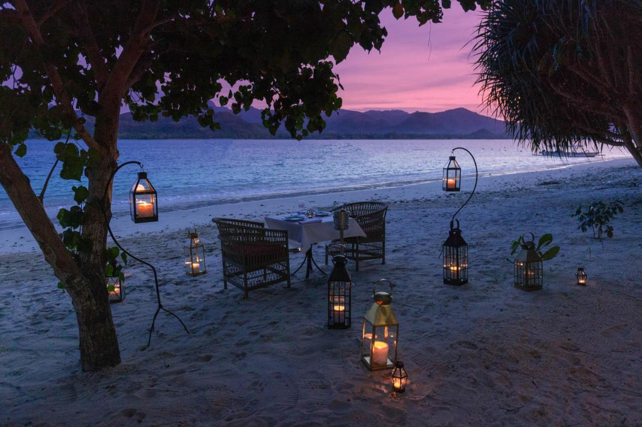 Amahelia Luxury Resort & Restaurant - Gili Asahan Exterior photo